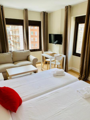 Triana Luxury Apartament, Seville